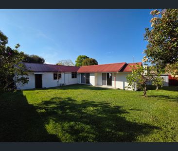 22 Edinburgh Drive, Taree, NSW 2430 - Photo 6