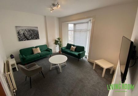 5 bedroom house to rent - Photo 2