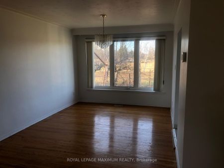 For Lease - 22 Diana Drive, King, Ontario - Photo 2