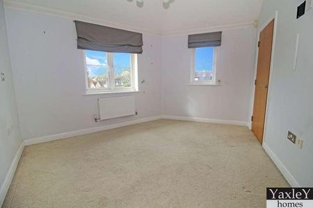 Scholars Mews, School Road, Great Totham, Maldon, CM9 - Photo 4