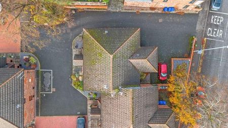 London Road, Stockton Heath, WA4 - Photo 2