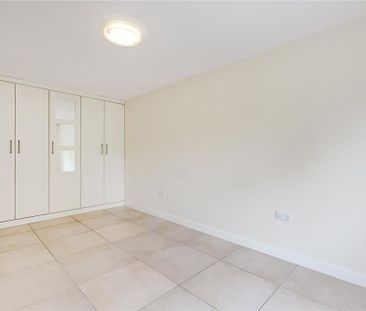 1 bedroom terraced house to rent - Photo 5