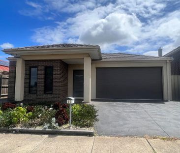 57 City Vista Court, FRASER RISE - Photo 1