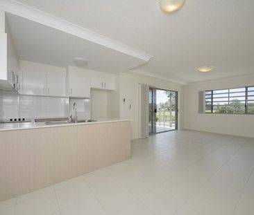 For Lease: Low-Maintenance Townhouse Living in the Heart of Beenleigh! - Photo 3