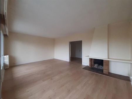 Location Appartement 5 pièces 135m² BORDEAUX 33200 - Photo 3