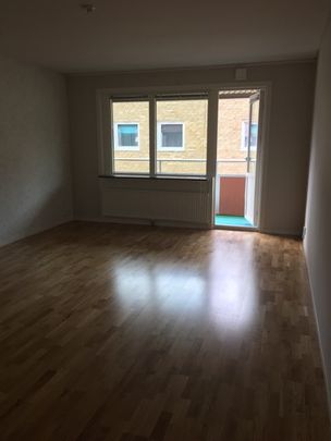 2:a Hötorgsgatan 1B Skara - Foto 1