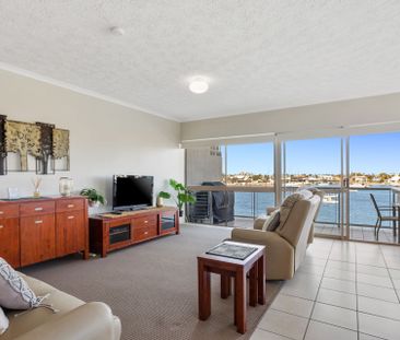 Waterfront Mooloolaba Penthouse - Photo 4