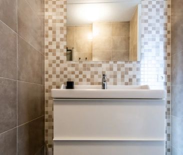 Two Bedroom Furnished Apartment - Amsterdam Noord - Photo 1