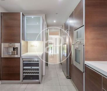 Luxury Villa for rent in Pozuelo de Alarcón, Spain - Photo 1