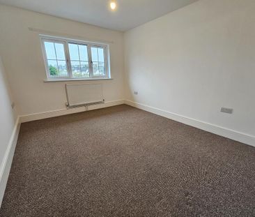 3 bedroom detached house to rent - Photo 4