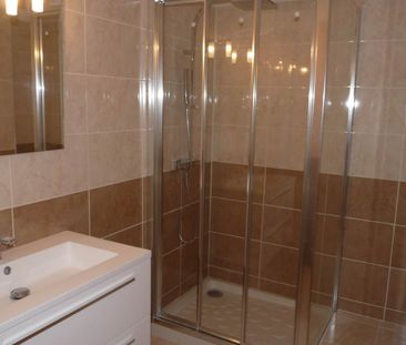 CENTRE VILLE 2 pièces parking - Photo 3