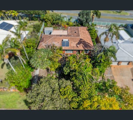 19 Spurs Drive, Wellington Point, Qld 4160 - Photo 3