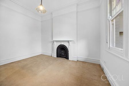 Charming 4-Bedroom Terrace Home In Ideal Location - Photo 5