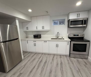 For Lease - 60 Lund Street Unit# Basement, Richmond Hill, Ontario - Photo 2