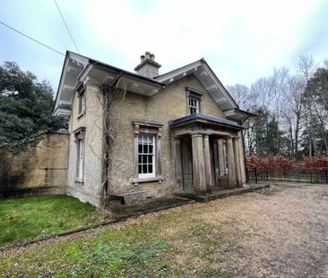 2 Bedroom House - Mainstone, Romsey - Photo 1