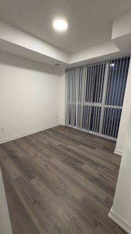 For Lease - 8 Interchange Way Unit# 2002, Vaughan, Ontario - Photo 3