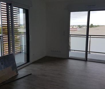 Location Appartement 2 pièces 46m² BLOIS 41000 - Photo 3