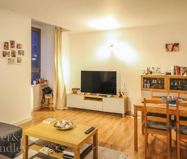 2 bedroom apartment to rent - Photo 2