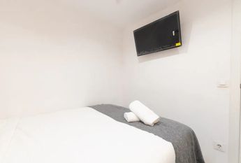 Carrer de les Beates, Barcelona, Catalonia 08003