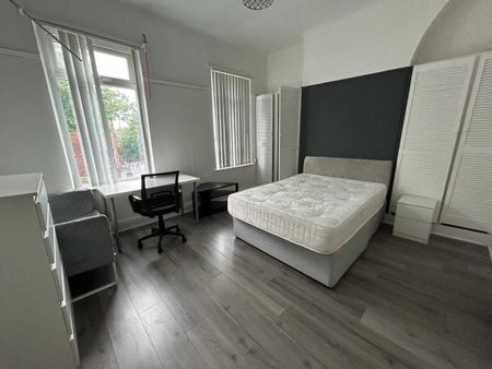 5 bedroom apartment to rent - Photo 4