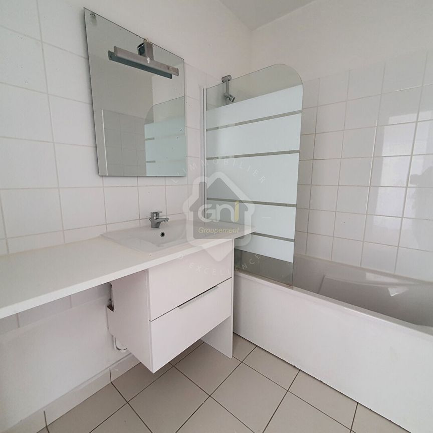 Chaville, 92370 - Photo 1