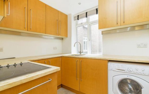 Prince Albert Road, NW8, London - Photo 1