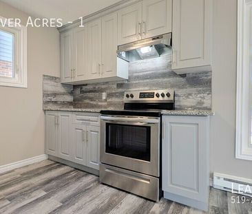 Spacious 3-Bedroom Main Unit in South Windsor Home! - Photo 1
