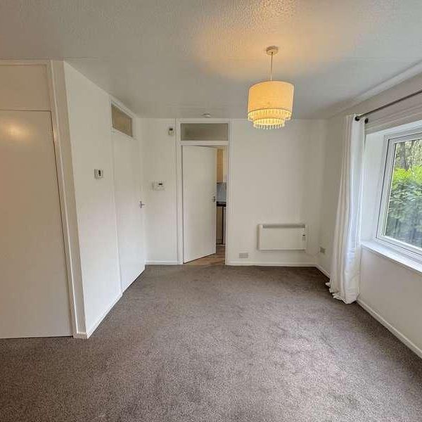 Manor Avenue, Manchester, M41 - Photo 1