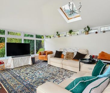 Warren Rise, Frimley, Surrey, GU16 - Photo 2