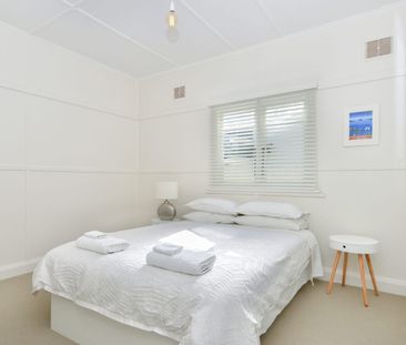 Character, Charm & Location Plus! - Photo 3