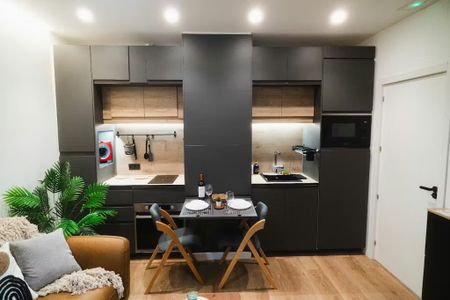 Calle Taula de Canvis, Valencia, Valencian Community 46001 - Photo 3