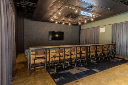 Studio to rent - Photo 2