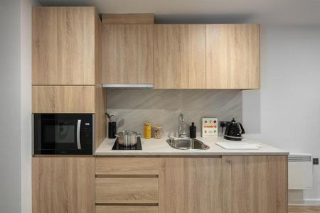 Studio to rent - Photo 3