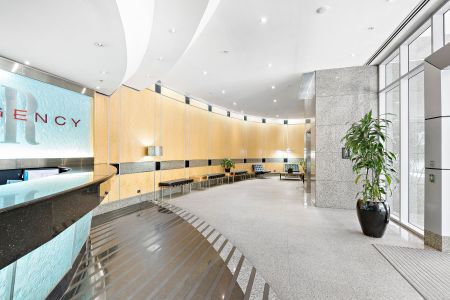 Stylish Apartment in the Heart of Chatswood - Photo 5