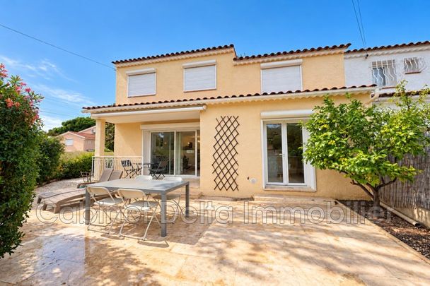 Maison 5 Pièces 134 m² - Photo 1