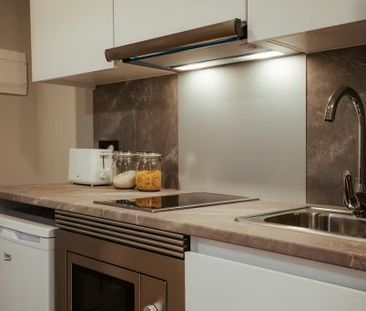 Carrer de Puigcerdà, Barcelona, Catalonia 08020 - Photo 4