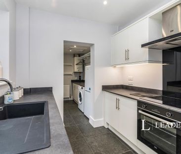 3 bedroom terraced house to rent - Photo 3