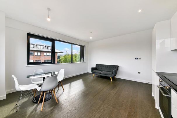 2 bedroom apartment to rent - Photo 1