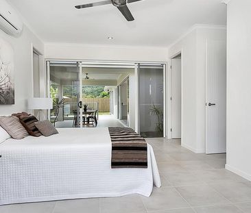 Designer built four bedroom plus media room home with a pool - UNFU... - Photo 4