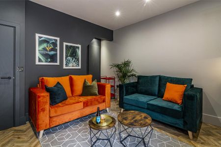 4 bedroom terraced house to rent - Photo 3