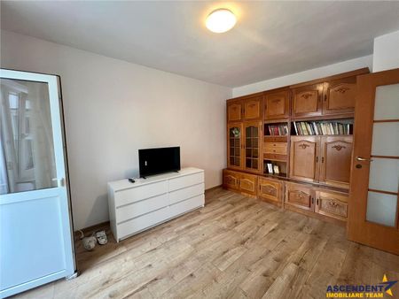 Garsoniera decomandata, Racadau, Brasov - Fotografie 5