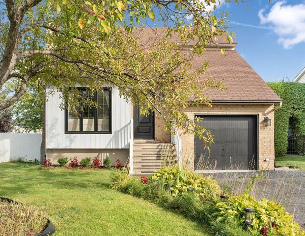 À louer / Maison à étages - Photo 1