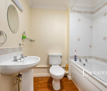 3 bedroom terraced house to rent - Photo 5