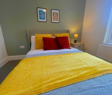 1 bedroom in a house share to rent - Photo 1