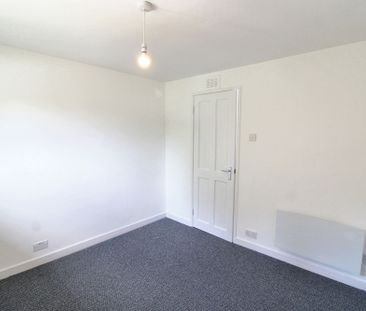 15 Grahamsfield, Kirkpatrick Fleming, Lockerbie, DG11 3BB - Photo 4