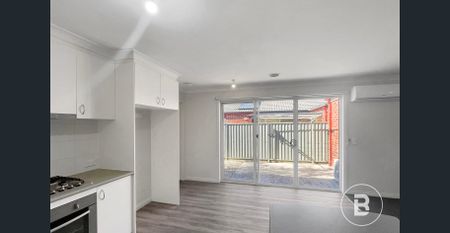 WELL PRESENTED THREE BEDROOM HOME IN GREAT LOCALE - Photo 5