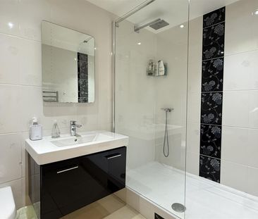 4 Bedroom House - Photo 1