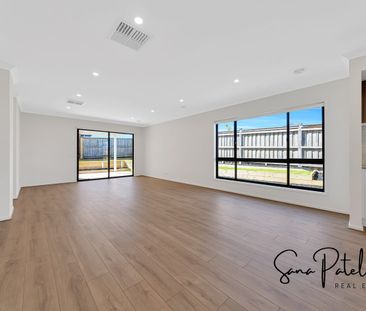 Modern & Spacious Family Living Close to Nature. - Photo 1