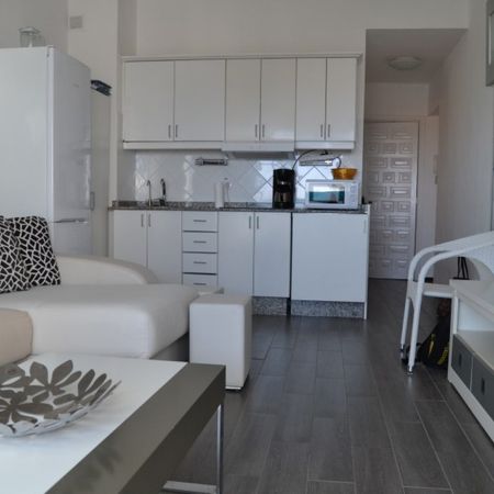 This 1 bedroom Holiday Apartment is located on the promenade of Playa del Inglés - Photo 3