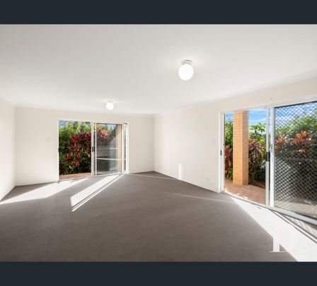 1/5 Trafalgar Lane, Woolgoolga, NSW 2456 - Photo 1